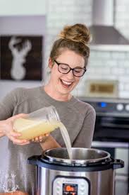 Plug in the instant pot and press the slow cook button. Top 8 Ways To Make Your Instant Pot Come To Pressure More Quickly