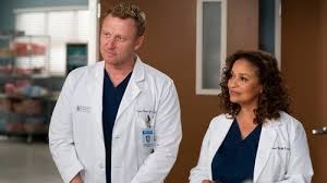 Avem o foarte mare colectie de seriale online si filme online la o calitate foarte buna, majoritatea hd. Grey S Anatomy Sezonul 15 Episodul 20 Online Subtitrat Kevin Mckidd Greys Anatomy Grey S Anatomy