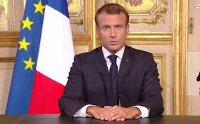 Une allocution au cours de laquelle le chef de l'etat pourrait annoncer de si la france entière s'attend à ce qu'emmanuel macron annonce de nouvelles restrictions dès ce soir pour lutter contre le coronavirus, il semble que. Mort De Jacques Chirac Macron Salue Celui Que Nous Aimions Autant Qu Il Nous Aimait Le Parisien