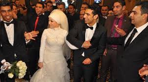 May 26, 2021 · liverpool should look to cash in on mohamed salah this summer, according to david james, who believes the reds perform better without him. Who Is Mohamed Salah S Wife Magi Girlfriend Bio
