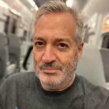 Stuart Sauer's Instagram, Twitter & Facebook