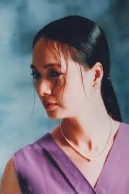 Nhan sắc say đắm của NSND Lê Khanh từ lúc trẻ tới khi U60