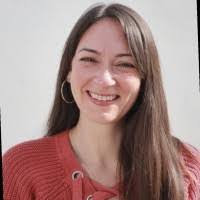 Hannah Abrams's Instagram, Twitter & Facebook