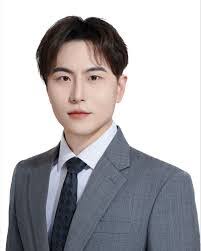 Addison Wang's Instagram, Twitter & Facebook