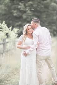 Birthday Gifts For Pregnant Wife From Husband In India Pin On Maternity Photography