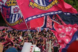 Nagai stadium ( 50,000) average attendance 2008: Cerezo Osaka Fans With Flags By Damian Scott Via Flickr Osaka Cerezo Osaka Japan