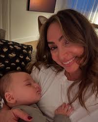 🎉 Hello 40! 🎂💫 Today I'm officially entering a new decade — and what a  milestone it is. If you told me in my 30s that I'd be celebrating my 40th as