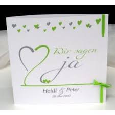 Hochzeitskarte Bedruckt Mit Herzen In Grun Und Grau Mit Bildern Karte Hochzeit Hochzeitseinladung Einladungen Hochzeit