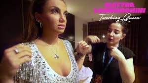 My new single #pistolero is out now!!. Elettra Lamborghini Twerking Queen Il Meglio Del Meglio Degli Episodi Youtube