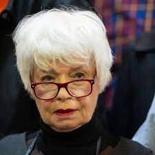 A female given name from the germanic languages. Nach Zusammenbruch Von Ingrid Steeger Tv Star Mit Uberraschenden Neuigkeiten Stars