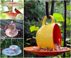 This is one of the simplest type of diy bird bath that would only cost you $20. Wonderful Diy Easy Birdbath