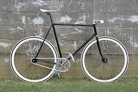 Fixed Gear Galerie Bilder Von 10 Der Schonsten Fixie Bikes Bike Blog Fixie Fahrrad Fixie Fahrrad