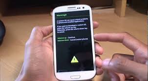 SAMSUNG I9300 Galaxy S III ...