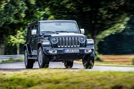 Maybe you would like to learn more about one of these? Land Rover Defender Vs Jeep Wrangler Vs Mercedes G Class Group Test Review Car Magazine