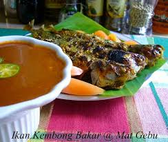 Masukkan garam ( jika perlu ) dan gula secukup rasa. Resepi Ikan Kembung Bakar Sedap Dunia Belajar
