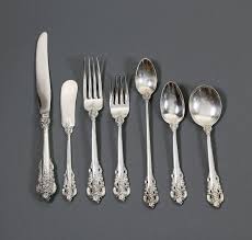 Grande baroque is a sterling silver tableware pattern. Wallace Sterling Silver 98 Piece Wallace Sterling Silver Flatware Service In The Grande Baroque Pattern Rafael Osona Auctions Nantucket Ma
