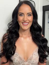 A moment for @meredith.willett 😍 Makeup by me! Hair by @kennedyalyssa_