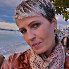 How long can grains stay in a refrigerator if they are in a sealed jar?