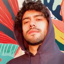 Salma Escobar (@SaalmaEL)