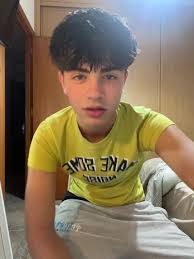 Vídeos de leo molina (@leeoo.molinna) con «sonido original