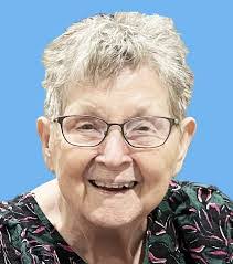 Jeremy Benge's Instagram, Twitter & Facebook