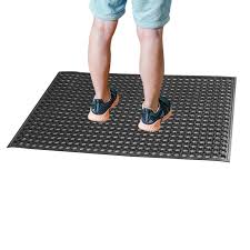 Choose between carpet floor mats and rubber floor mats, depending on how you use your car or truck. Amazon Com Rubber Door Mat Kitchen Anti Fatigue Floor Mats 24 X 36 Restaurant Bar Floor Mat New Bath Mat Kitchen Dining
