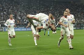 (1) palestra, presente no livro brás, bexiga e barra funda, 298 de antônio de alcântara machado. Com Dois De Paqueta Flamengo Vence Corinthians E Sobe Para Terceiro No Brasileirao Flamengo