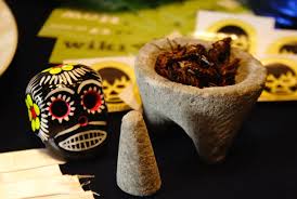 Leave a vote for your preferred pronunciation. Molcajete Wikipedia