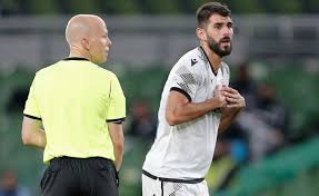 Η μπενφικά που γλύτωσε το κάζο στο παρά πέντε τη προηγούμενη αγωνιστική κόντρα στη ρέιντζερς θέλει να διατηρήσει τις ελπίδες της για τη πρώτη θέση νικώντας στο «ντα λουζ» τη λεχ πόζναν. 31n8rms33k26dm