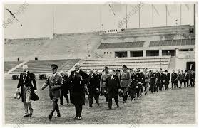 Jesse owens nelle olimpiadi del 1936 a berlino. Akg Images