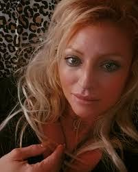 Angelina Carlson's Instagram, Twitter & Facebook