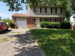 10289 Crestland Ct, Colerain Twp, OH 45251