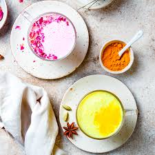 Dans tous les cas, si on ne veut pas être excité avant de dormir, mieux vaut ne pas. Le Moon Milk Ou La Boisson Pour Dormir Comme Une Buche Recettes D Ici