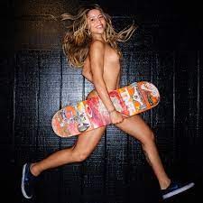 Brazilian roots - Behind the Body Issue -- Leticia Bufoni - X Games