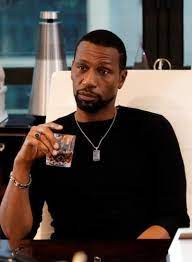 A medium claims to know what happened to a woman who was found dead of an apparent suicide; Blue Bloods Season 9 Episode 10 Review Authority Figures Tv Fanatic