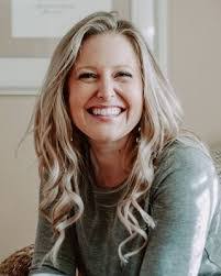 Danielle Sorenson's Instagram, Twitter & Facebook