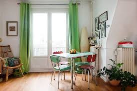 En Images 11 Facons De Dire Oui Au Vert Anis Decoration Maison Coin Salle A Manger Couleur De L Annee