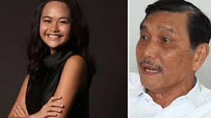 Luhut meminta mabes polri bisa ikut andil dalam penegakan hukum di lapangan bagi para pelaku yang sengaja mencari keuntungan. Cucu Luhut Binsar Pandjaitan Jadi Anak Muda Berpengaruh Versi Forbes Kalau Kau Yakin Kerjakanlah Tribun Manado