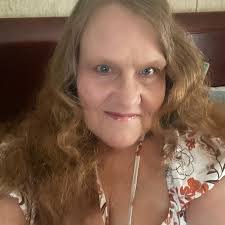 Meredith Fisher's Instagram, Twitter & Facebook