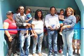 La gente empezó a creer en ozuna y saqué no quiere estoy casado hace cinco años y tengo dos hijos. Proceso Com Do Fundacion Sila Ozuna Entrega Casa A Familia Vulnerable De Boca Chica