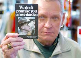 Face of Marine Corps recruiting dies