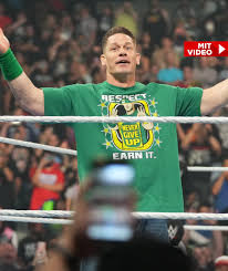 All about john cena john cena bio. John Cena Ist Zuruck In Der Wwe Fans Rasten Bei Money In The Bank Aus Sport Mix Bild De