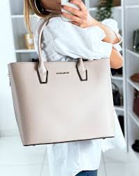 Maybe you would like to learn more about one of these? Sac A Main Beige A Fermetures Eclaires