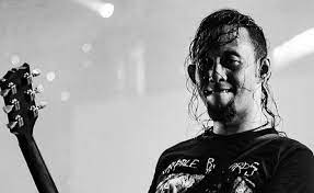 Jun 17, 2021 · dari eben 'burgerkill' hingga stevi item 'deadsquad, begini opini para musisi metal indonesia terkait polemik.feast ; Mmrgf 2csy9tpm