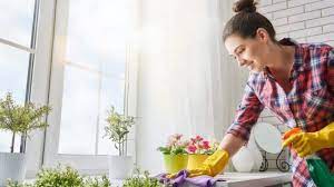 Temizlik yapmaya vakti olmayanlar temizlikçi tutabilirler ancak çoğumuz evde sürekli bir yardımcı çalıştıracak kadar zengin değiliz. Evi Duzenli Ve Temiz Tutmanin Yollari Tusba Temizlik