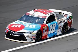 #coke #smile #usa #america #cocacola600 #cocacola jimmie johnson's lowes chevy sports a special memorial day paint scheme for the 50th running of the coca cola 600 at charlotte. Pin En 2016 Coca Cola 600 Paint Schemes