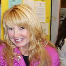 Nancy Ganz's Instagram, Twitter & Facebook