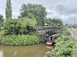 The calculated flying distance from manchester to marple is equal to 9 miles which is equal to 15 km. This Is The Place Marple Is The Pub Walk Mecca Of Greater Manchester