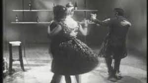 Get the sheet music license this song . La Valse A Mille Temps Von Jacques Brel Laut De Song
