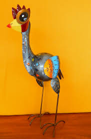 Sie können auch zwischen kieferduft, metall, und kunststoff metallfiguren garten wählen. Onlineshop Fur Wohn Und Gartenaccessoires Alles Versandkostenfrei Witzige Gartenvogel Emu Aus Metall Bunte Exotischer Vogel Emu Fur Terrasse Balkon Oder Garten Eignet